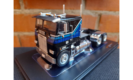 FREIGHTLINER FLA 1993  Ixo, масштабная модель, IXO грузовики (серии TRU), scale43