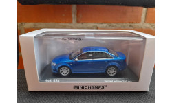 Audi RS4 Minichamps