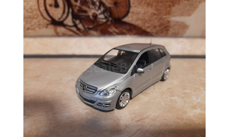 Mercedes B-class Minichamps, масштабная модель, Ford, Greenlight Collectibles, scale43