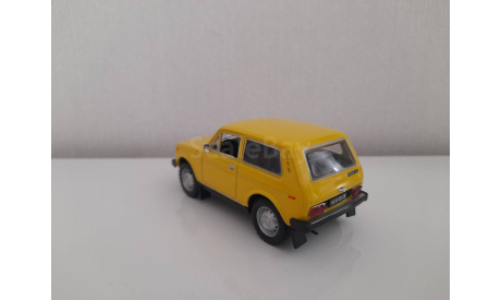 Ваз 2121 Нива, масштабная модель, Автолегенды СССР журнал от DeAgostini, scale43