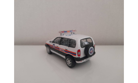 Chevrolet Niva МЧС НИВА Cararama, масштабная модель, ВАЗ, Bauer/Cararama/Hongwell, scale43
