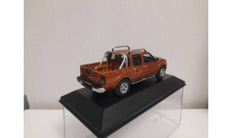 Nissan Pick-Up Navarra Hobbie Cat J Collection 1/43, масштабная модель, J-Collection, 1:43