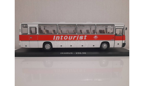 Ikarus 250.58 intourist ClassicBus, масштабная модель, scale43