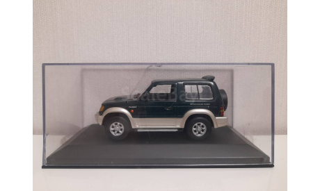 Mitsubishi Pajero minichamps 1/43, масштабная модель, scale43