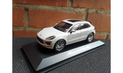 Porsche Macan Turbo 2019 Minichamps