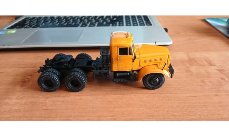 КрАЗ-258 Б1 Седельный тягач, масштабная модель, Наши Грузовики, scale43