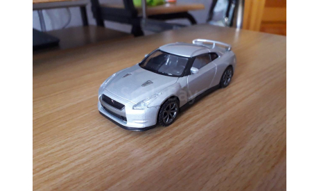 Nissan GT-R, масштабная модель, Rastar, scale43