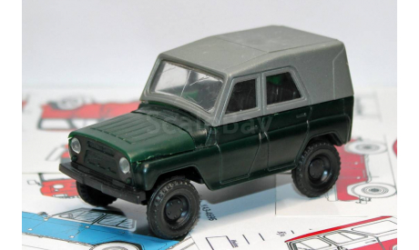УАЗ-469М. Херсон. (2) 1:43, масштабная модель, scale43