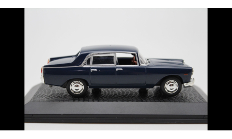 Модель автомобиля иномарка масштаб 1:43 Norev Atlas Lancia Flaminia Giovanni Gronchi 1960 2696010, масштабная модель, 1/43