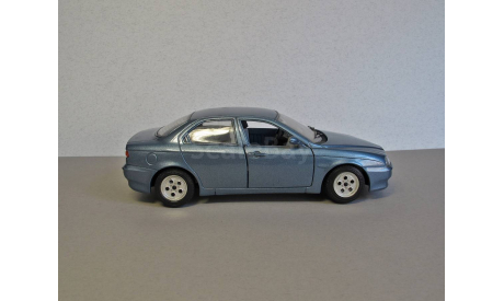 Alfa Romeo 156 BBurago 1:24 made in Italy, масштабная модель, scale24