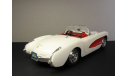 1957 Chevrolet Corvette BBurago 1:24 made in Italy, масштабная модель, 1/24