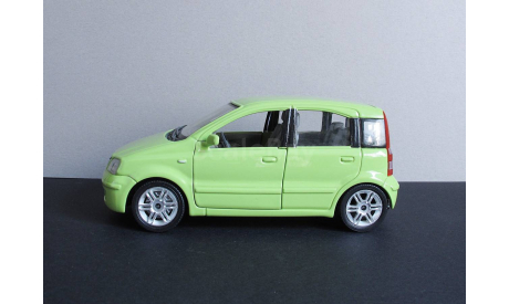 FIAT Panda Bburago 1:24 made in Italy, масштабная модель, 1/24