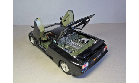 1991 Bugatti 110 EB  BBurago 1:24  made in Italy, масштабная модель, 1/24
