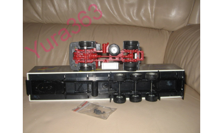 АВТОПОЕЗД IVECO EUROTECH OLD CARS 1:43, масштабная модель, scale43