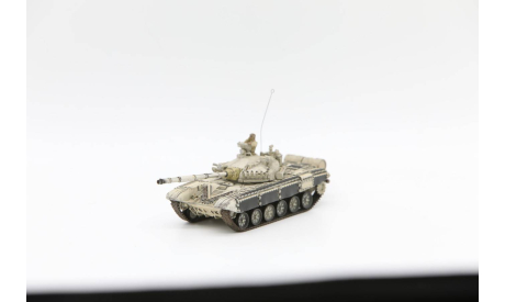 UVZ T-72, Iraqi Army, Baghdad, Iraq, Operation Iraqi Freedom, 2003 - модель 1/72 Forces of Valor #95015, масштабные модели бронетехники, Unimax, scale72