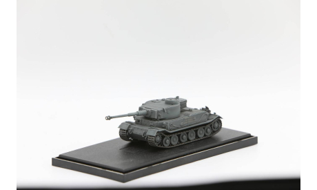 Sd.Kfz.181 Panzerkampfwagen VI(P) Test Vehicle, Germany 1944 - модель 1/72 Dragon Armor #60490, масштабные модели бронетехники, scale72
