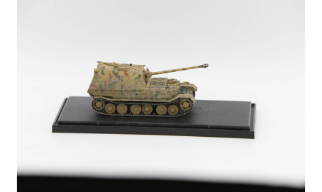 Elefant Sd.Kfz. 184 w Zimmerit,  sPzJgAbt 653 Russia Poland 1944 - модель 1/72 Dragon Armor #60053, масштабные модели бронетехники, scale72