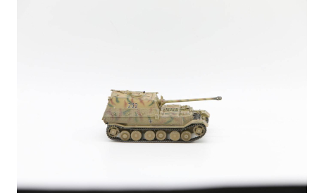 Elefant Sd.Kfz. 184 w Zimmerit,  sPzJgAbt 653 Russia Poland 1944 - модель 1/72 Dragon Armor #60053, масштабные модели бронетехники, scale72