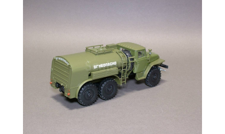 Урал тз-5-375. Легендарные грузовики СССР. №10, масштабная модель, 1:43, 1/43