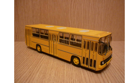 Ikarus-260 (Икарус) городской Советский автобус (СОВА), масштабная модель, 1:43, 1/43