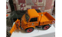 1:18 Schuco MB Unimog 401 Froschauge mit Schneepflug, масштабная модель, 1/18