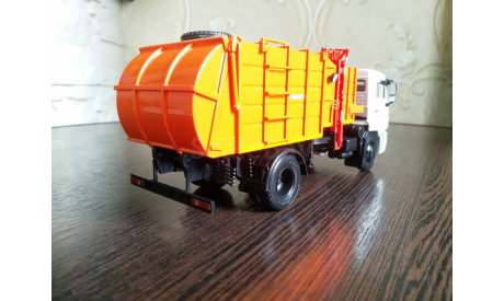 Камаз 43253 МКМ 4503 Рестайлинг, масштабная модель, ПАО КАМАЗ, 1:43, 1/43