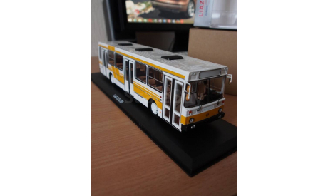 ЛиАЗ - 5256 желтый Распродажа коллекции, масштабная модель, 1:43, 1/43, Classicbus