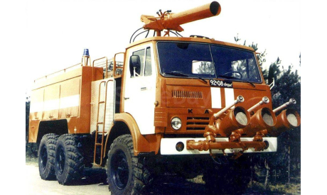 Кит аэродромный пожарный автомобиль АА-40 (4310), сборная модель автомобиля, Камаз 4310, 1:43, 1/43