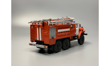 Кит пожарный автомобиль АЦ 6,0-40 (4320), сборная модель автомобиля, Урал 4320, scale43