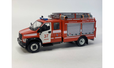 Кит ГАЗ ОН  АЦ-СПК 1.0-40. пожарная., сборная модель автомобиля, 1:43, 1/43