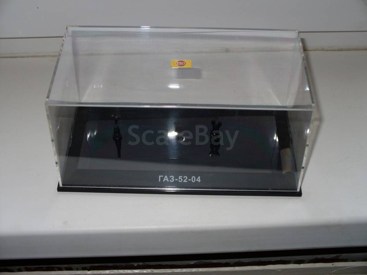 Пластиковый бокс от модели ГАЗ-52-04. | Аукцион масштабных и сборных ...