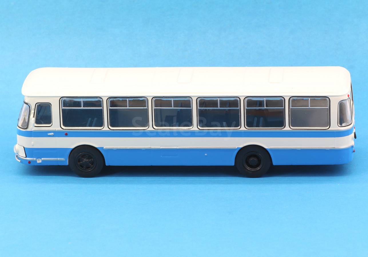 ЛиАЗ 677 1967 Atlas 1/72 Ixo | Аукцион масштабных и сборных моделей