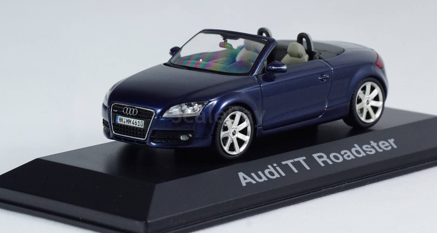 Modèle Réduit AUDI TT ROADSTER 8J Noir - Minichamps à L'échelle 1:43 (occasion)