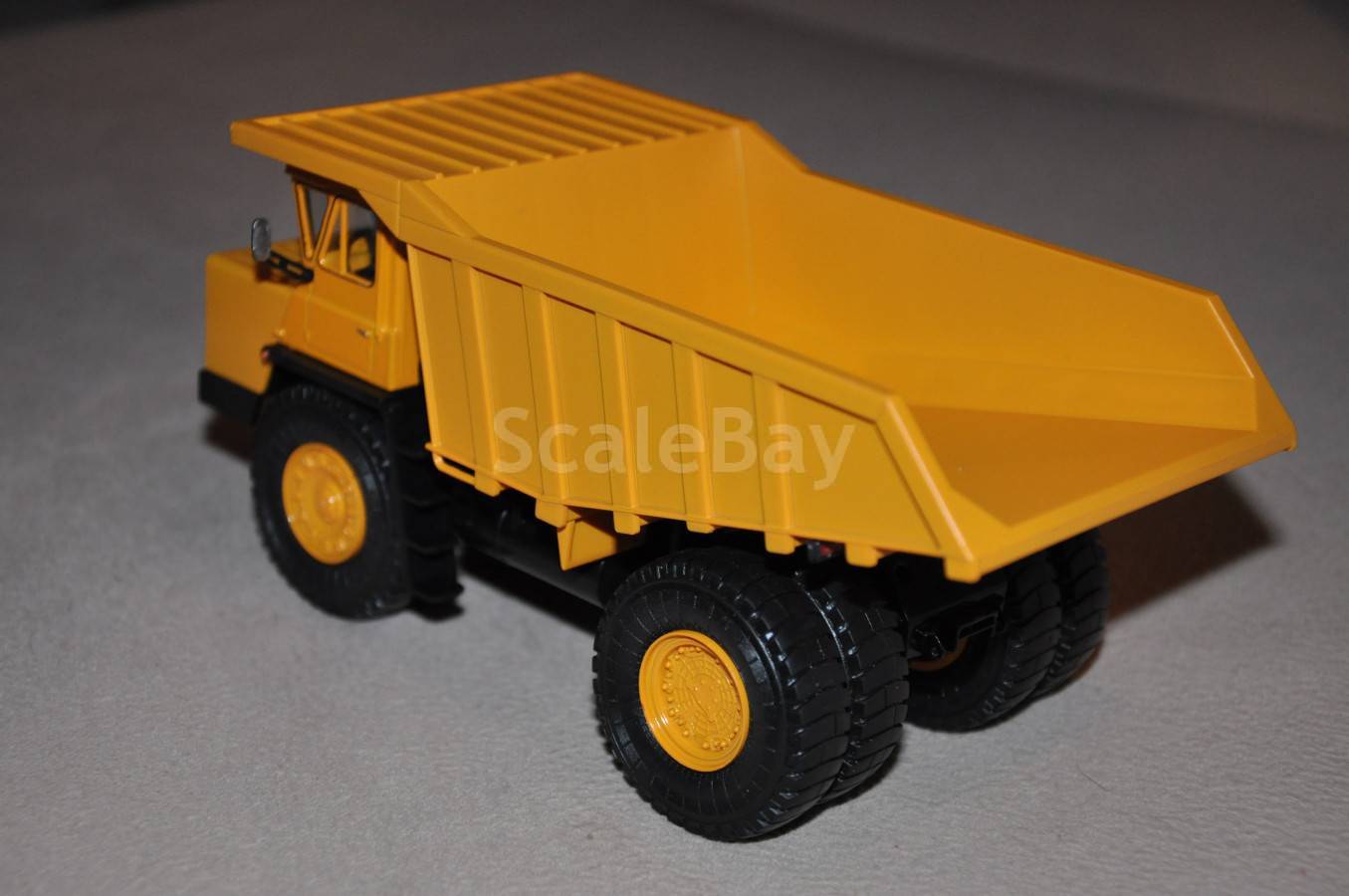 НАП. БелАЗ-7548 | Аукцион масштабных и сборных моделей