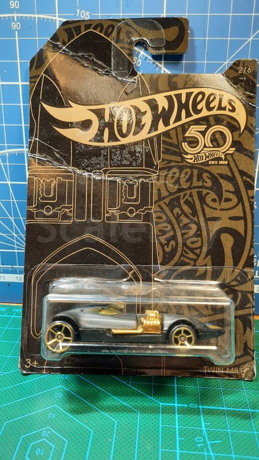 twin hot wheels