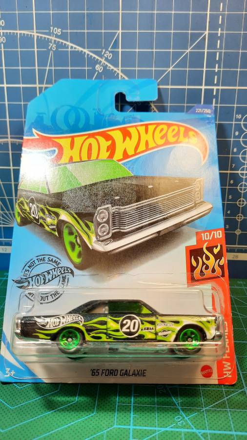 hot wheels 65 ford galaxie