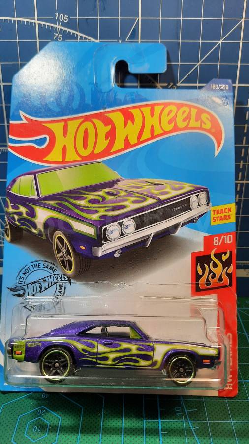 hot wheels 69 dodge charger 500