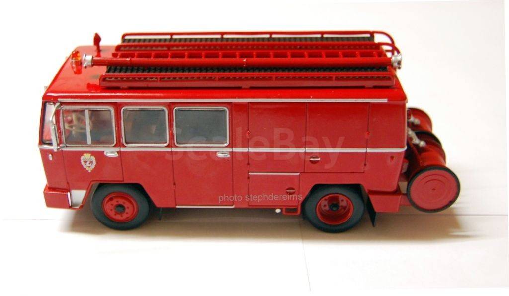 Die Cast  SBK 80 Fourgon Pompe Anti Emeute Gendarmerie - 1979