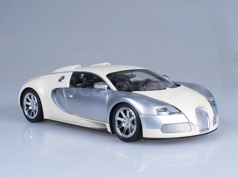 Voiture sportive BUGATTI Veyron Edition Centenaire de 2009 avec une échelle de 1/18 conçu par MINICHAMPS sur