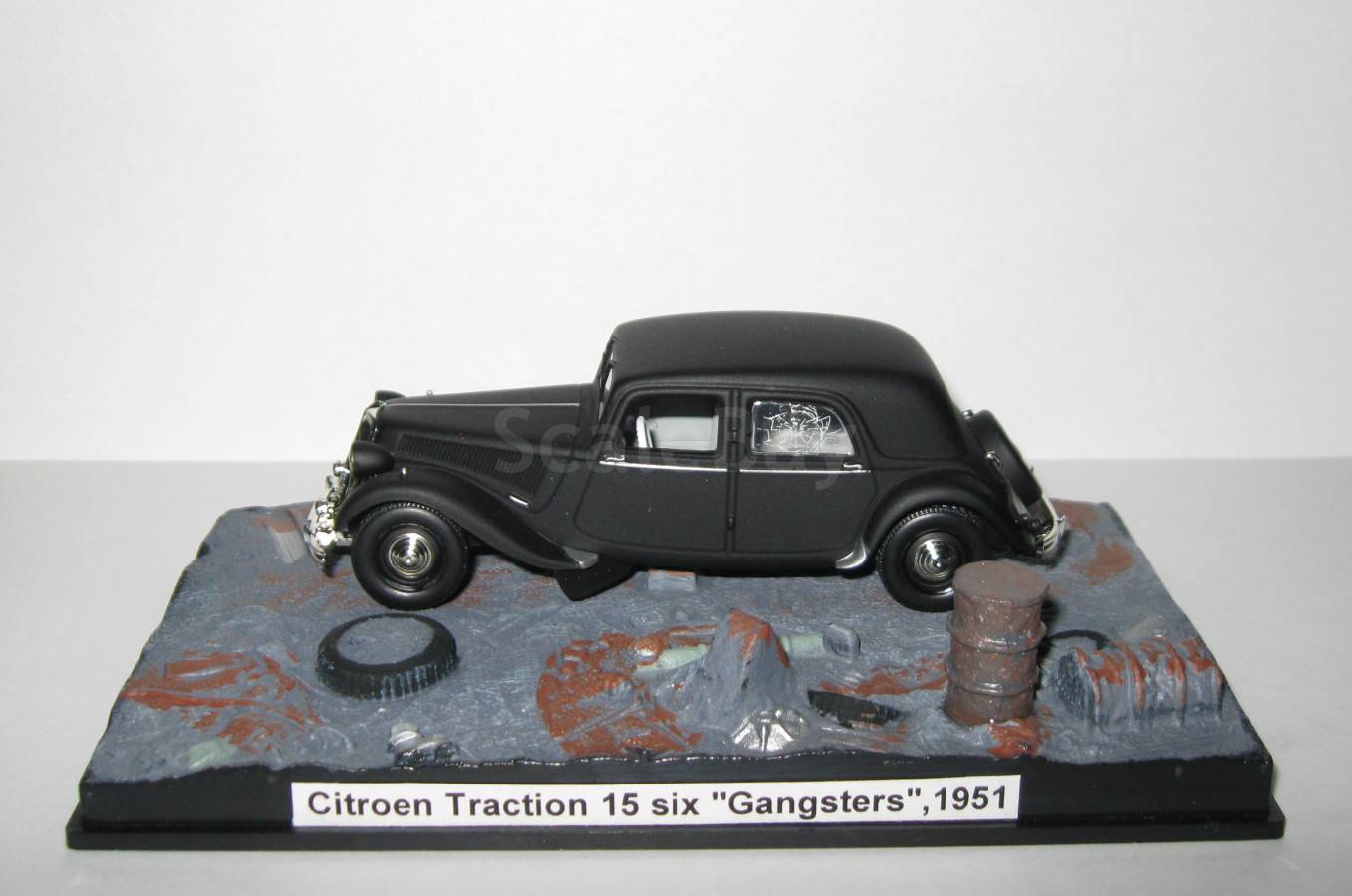 Miniature Norev Citroen Traction Avant 15-Six 3 inches 1/58 1/64 Neuve en Boite