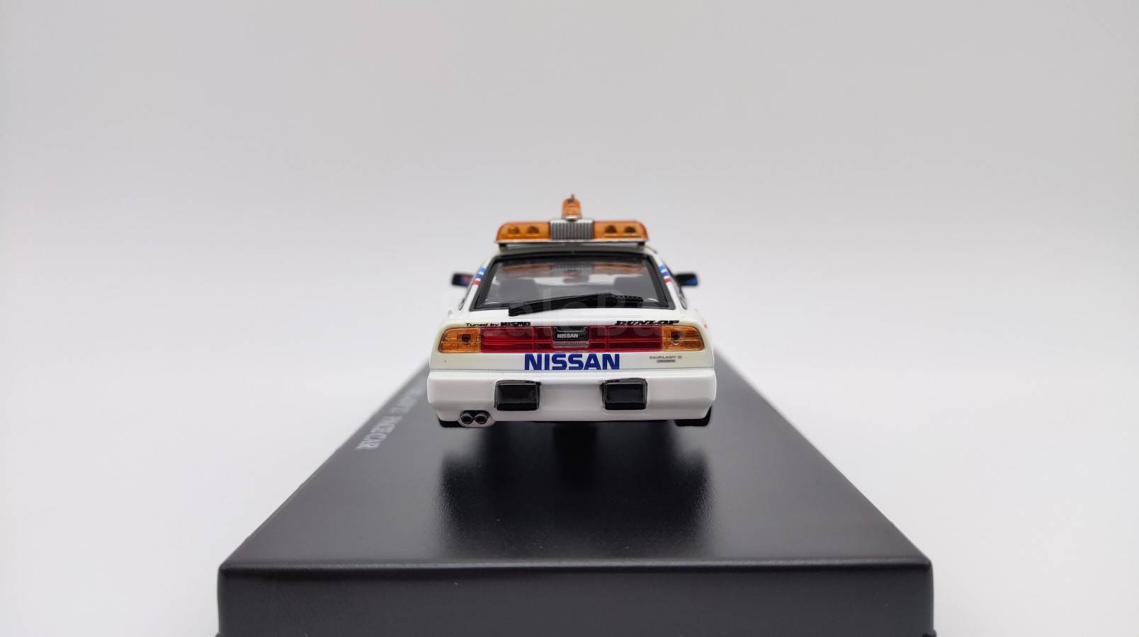 Nissan R390 GT1 24h Le Mans #33 1998 - 1:43 - Kyosho