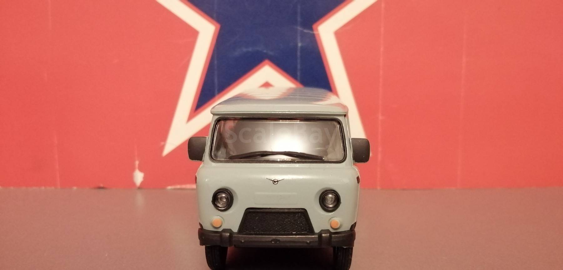 УАЗ 39625 | Аукцион масштабных и сборных моделей