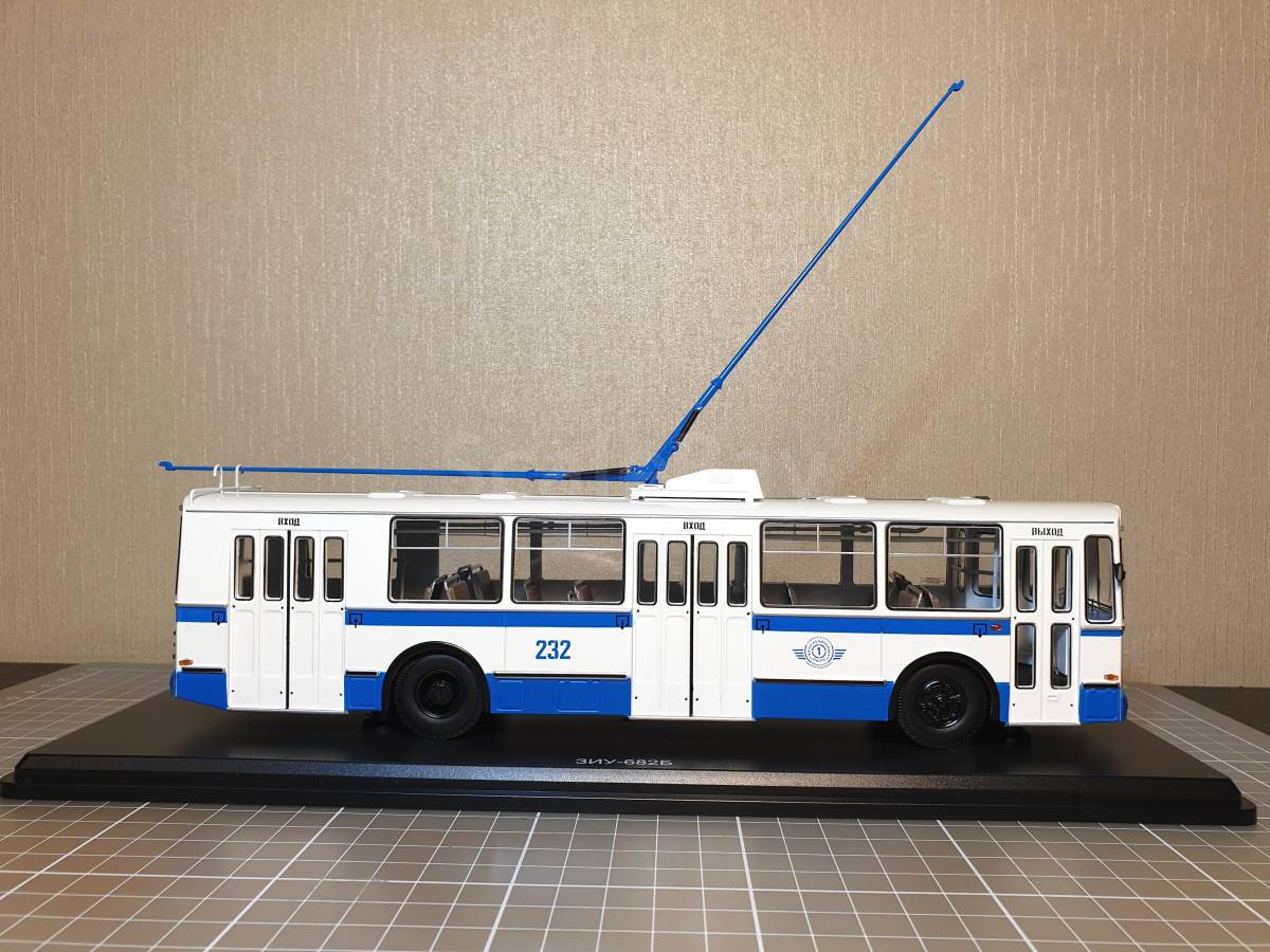 Зиу 9 модель. Зиу 682 avd. Зиу 9 модели. Сборная модель троллейбуса зиу-9. Зиу-9 1 43.