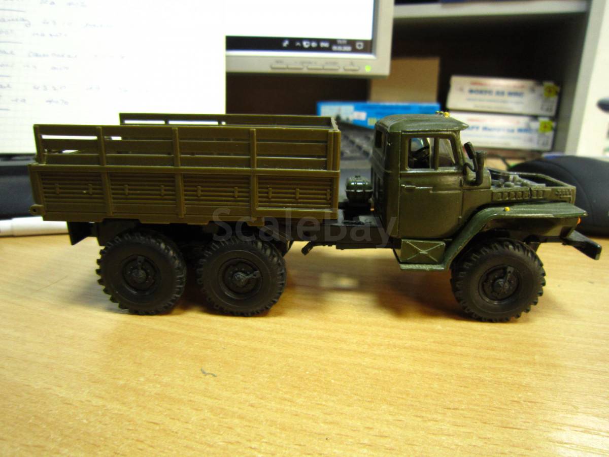 урал 4320 (на запчасти) ЭЛЕКОН | Аукцион масштабных и сборных моделей