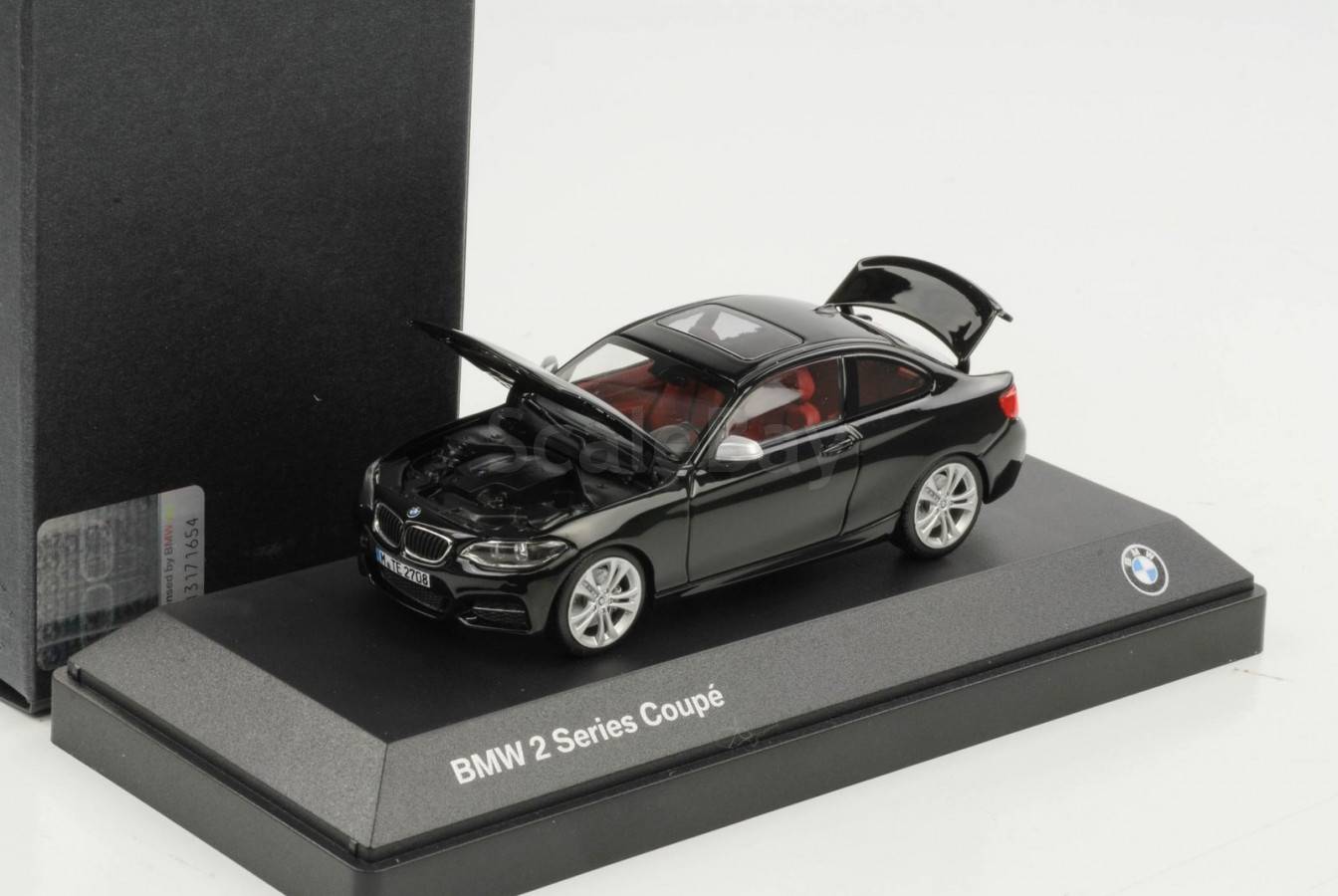 BMW 2er Series Coupe F22 Black 2014-2017 1:43 Minichamps EXTREMELY RARE