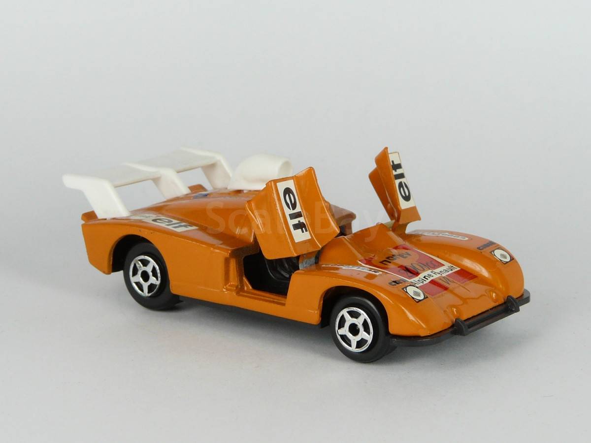 470144_9