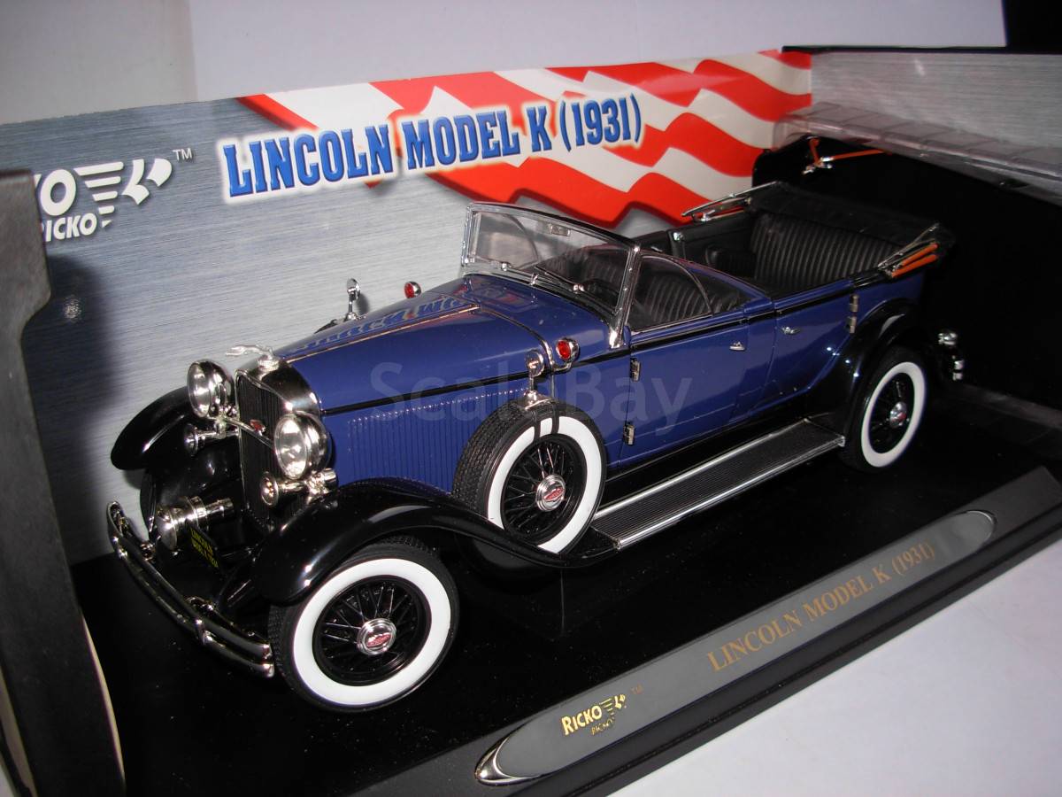 RICKO 1:18 - 1 - Model car - Austin 7 De Luxe Saloon 1932