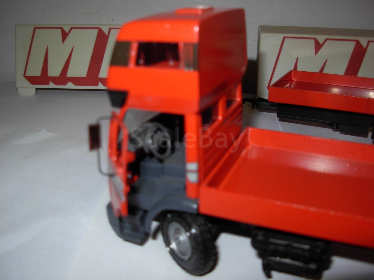 Miniature MERCEDES Actros 6x2 Porteur avec remorque 2 Essieux OLAF