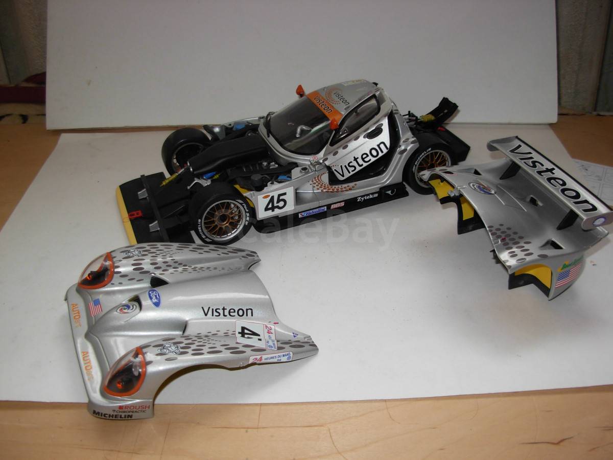 Miniature AUTOart 1/18 Panoz Esperante GTR-1 Le Mans 1998 #44 - Argent