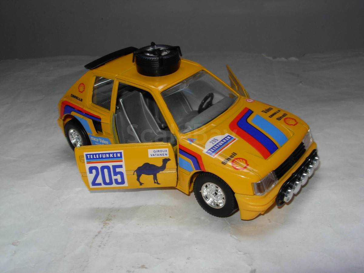 Miniature Peugeot 205 Turbo Vrago - Échelle 1/24 - Made In Italy (Occasion)